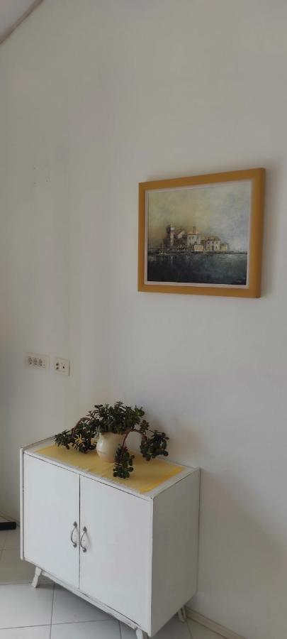 Sea Breeze Apartments With Private Beach And Boat Anchorage スタラ・ノヴァリャ エクステリア 写真
