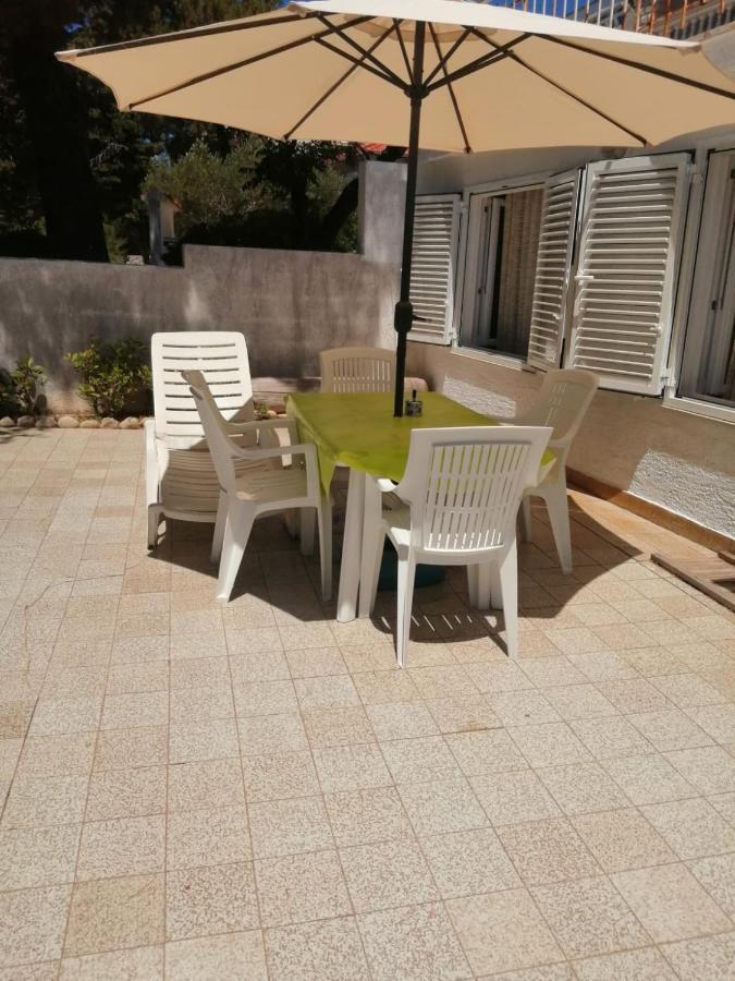 Sea Breeze Apartments With Private Beach And Boat Anchorage スタラ・ノヴァリャ エクステリア 写真
