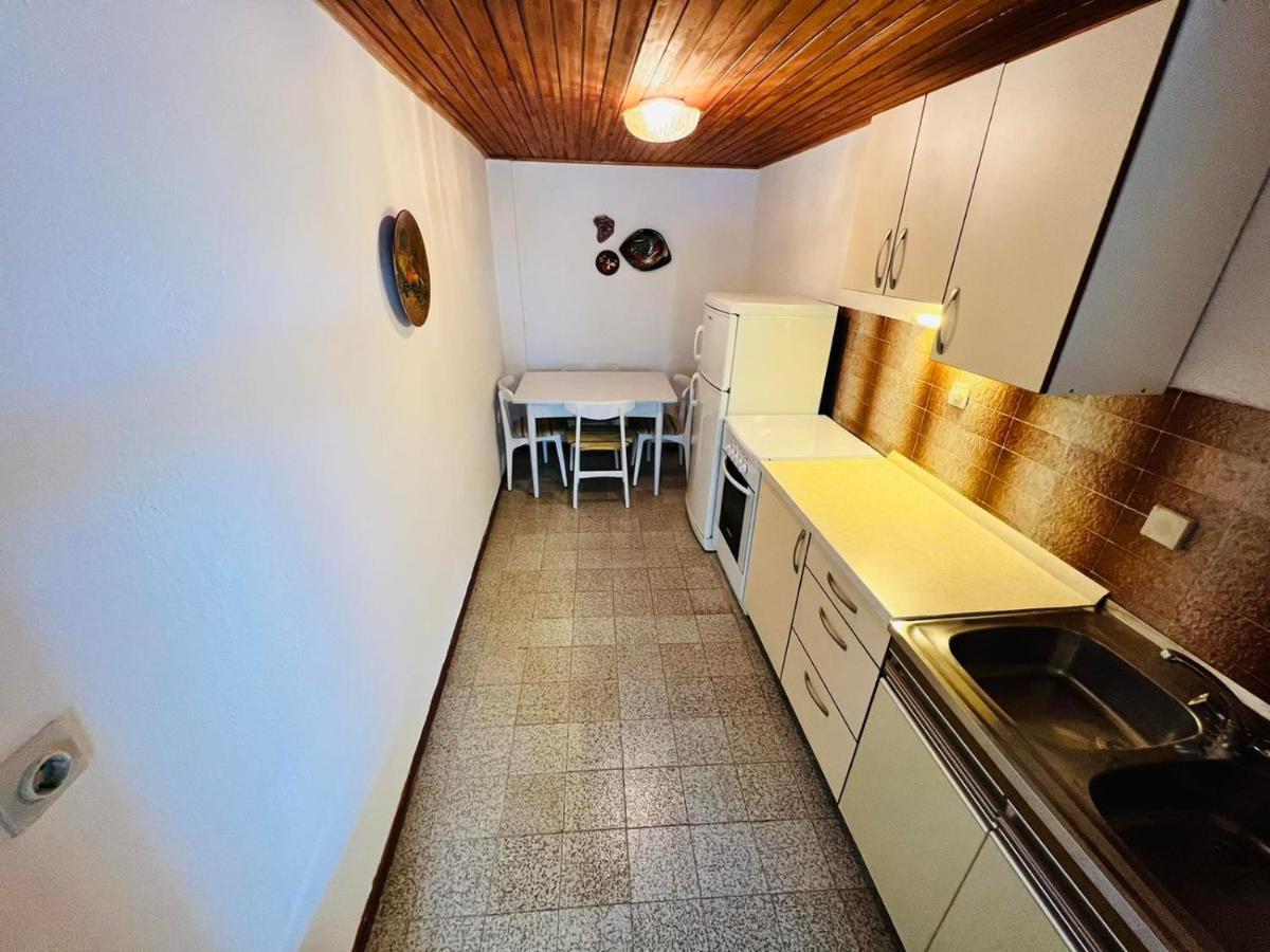 Sea Breeze Apartments With Private Beach And Boat Anchorage スタラ・ノヴァリャ エクステリア 写真