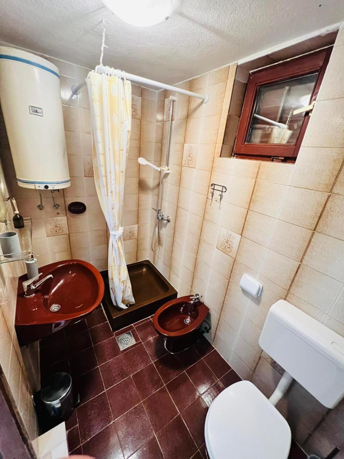 Sea Breeze Apartments With Private Beach And Boat Anchorage スタラ・ノヴァリャ 部屋 写真