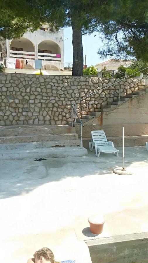 Sea Breeze Apartments With Private Beach And Boat Anchorage スタラ・ノヴァリャ エクステリア 写真